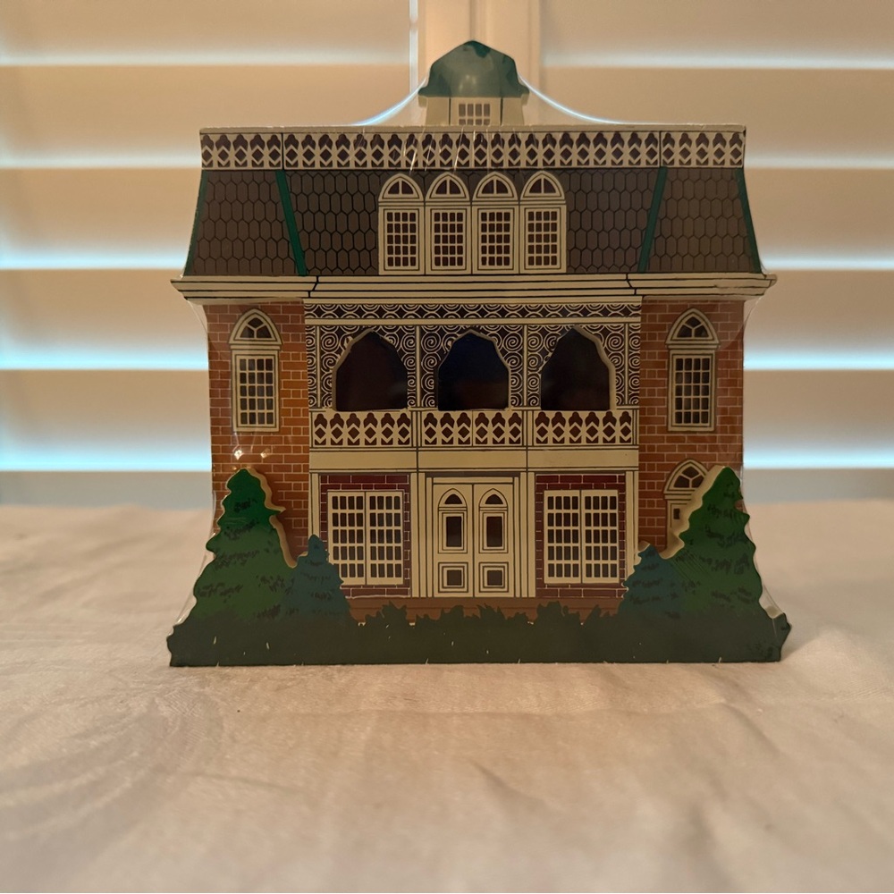 Gone with the Wind, David Grossman Creation, Vintage Home of the Butlers
